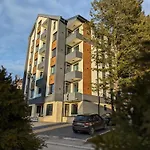 Apartman 8